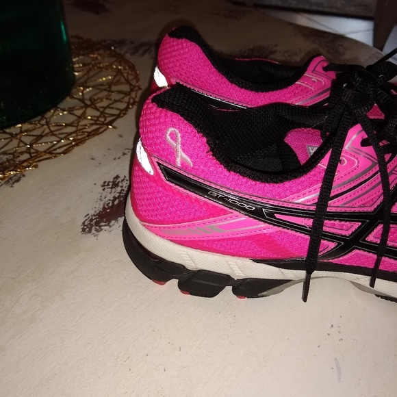 asics breast cancer shoes 2019